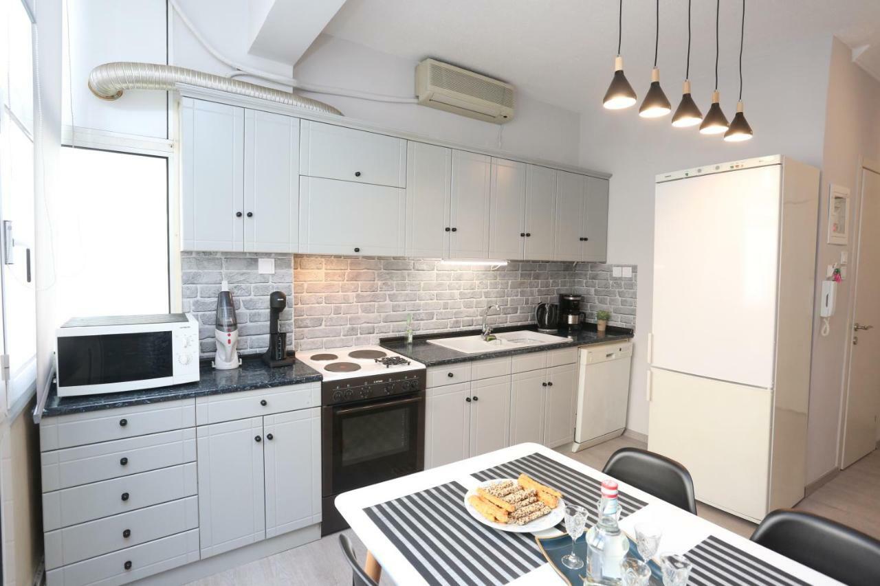 Oli'S Luxury Apartment 塞萨洛尼基 外观 照片