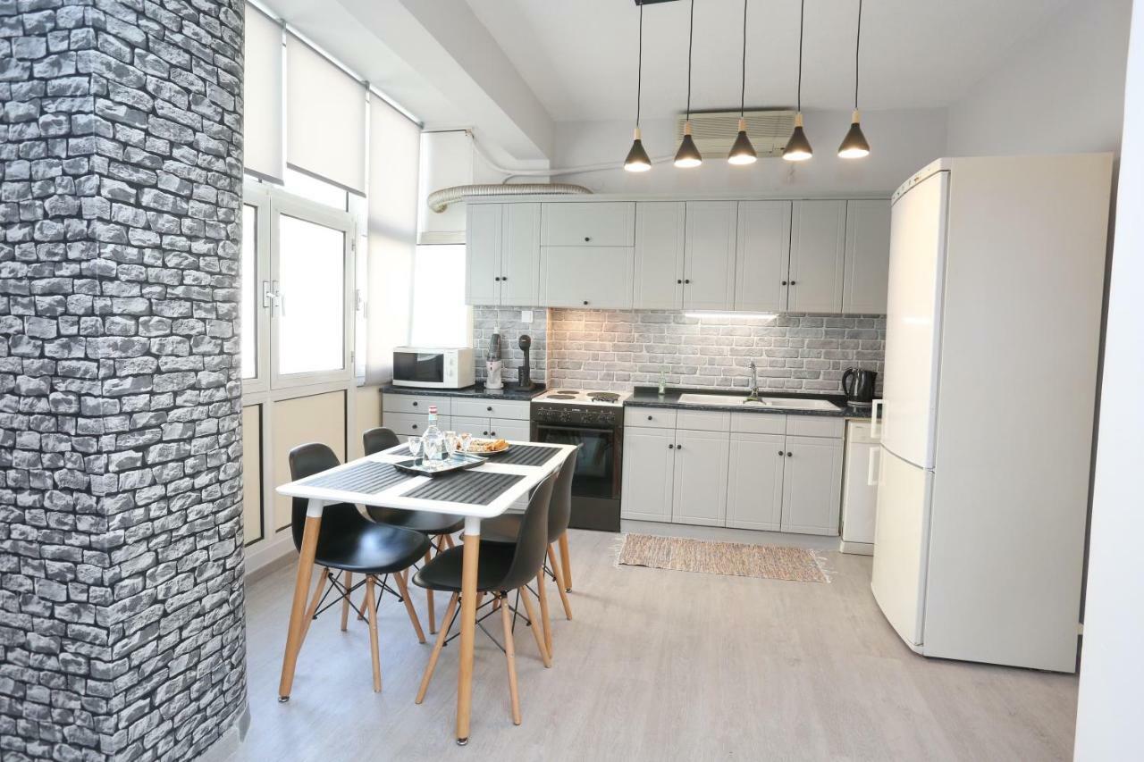 Oli'S Luxury Apartment 塞萨洛尼基 外观 照片