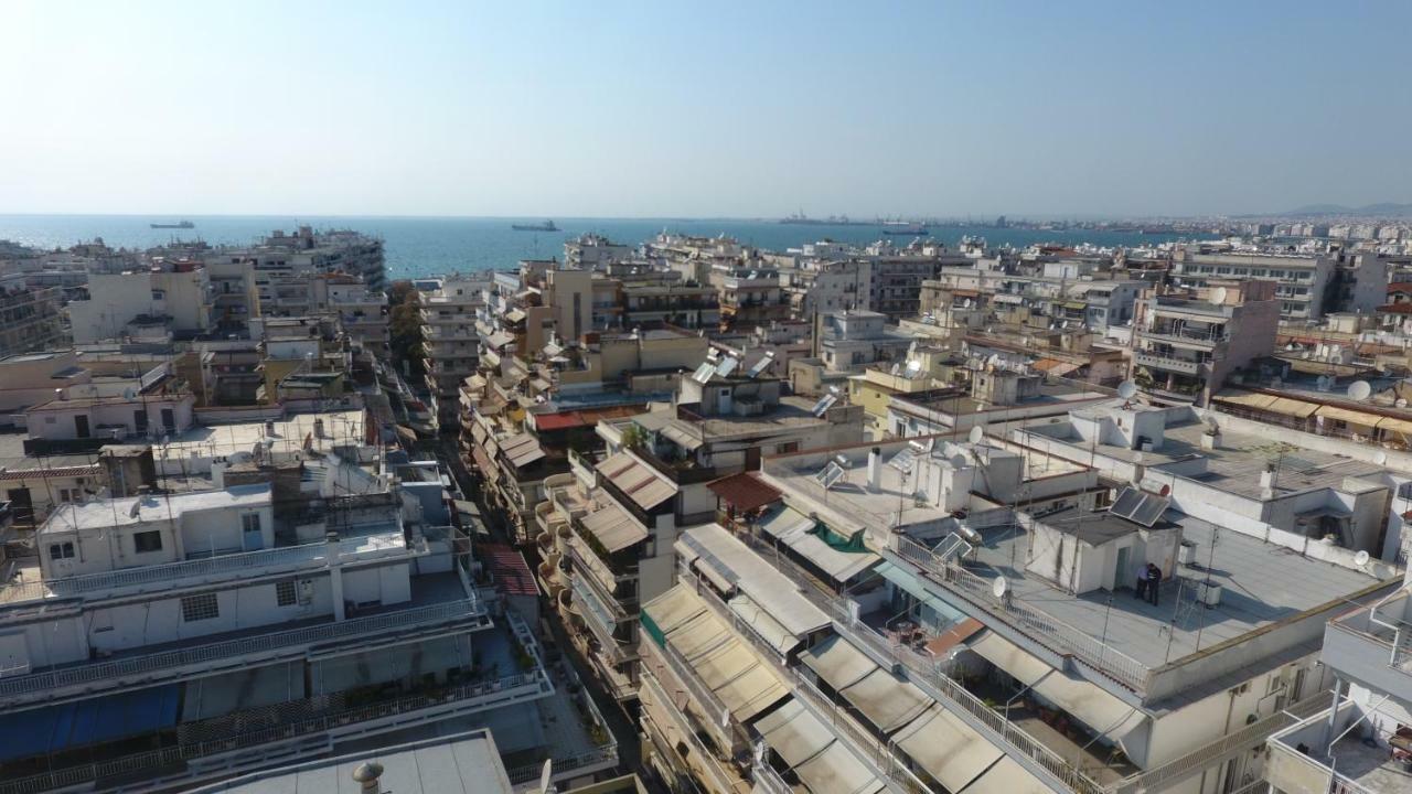Oli'S Luxury Apartment 塞萨洛尼基 外观 照片